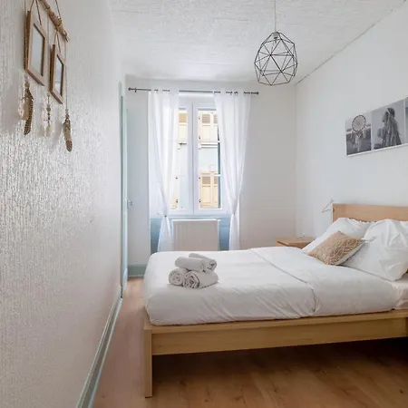 Travel Homes - Le Carls: Agreable, Mignon, Moderne